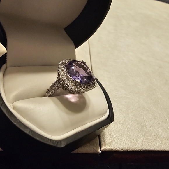 Cushion Cut Amethyst Ring Sterling Silver - Picture 16 of 17